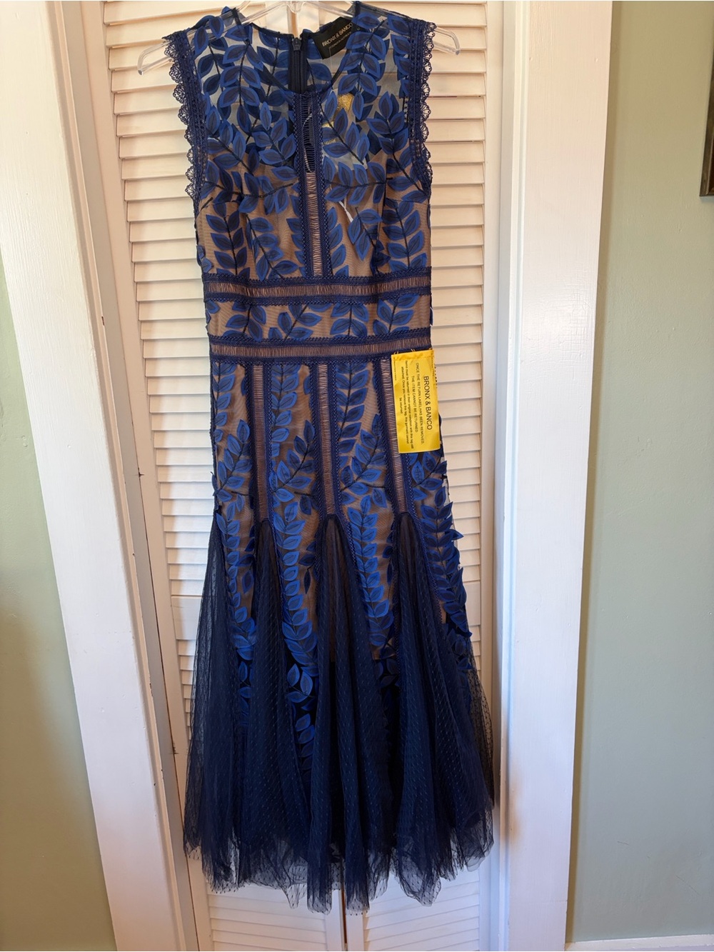 NWT Bronx and Banco Saba Navy Leaf Lace Midi Dress Size M - Picture 5 of 6